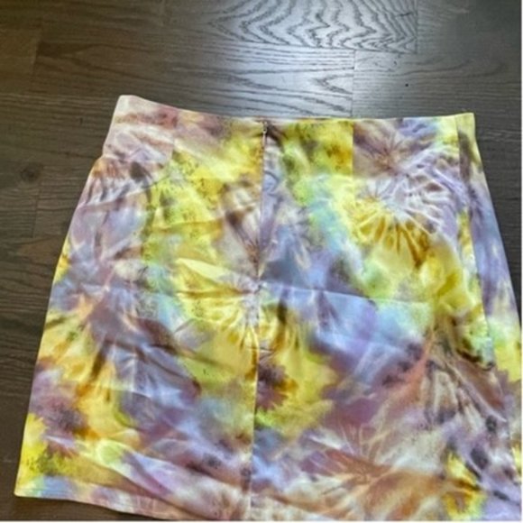 Revolve Flynn Skye Samantha Spiral Mist Tie Dye Satin Mini Skirt - Picture 6 of 7